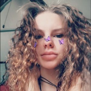 Meet your Posher, Jacqueline